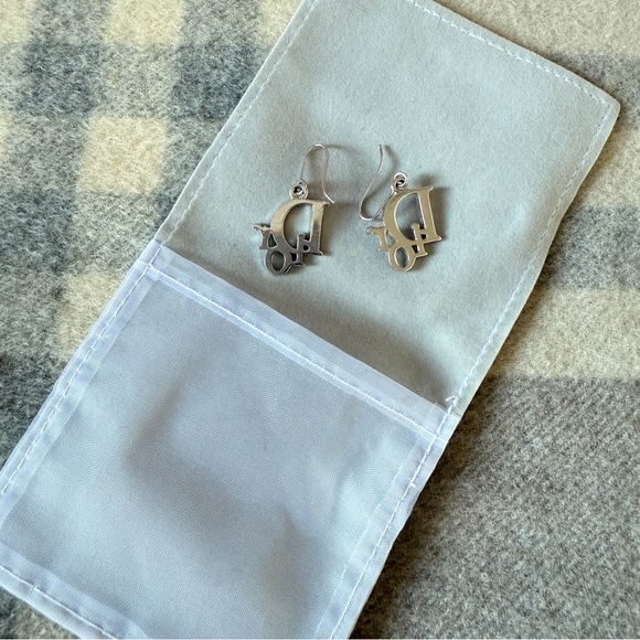 [pre-owned]Dior Earrings - Picture 2 of 2